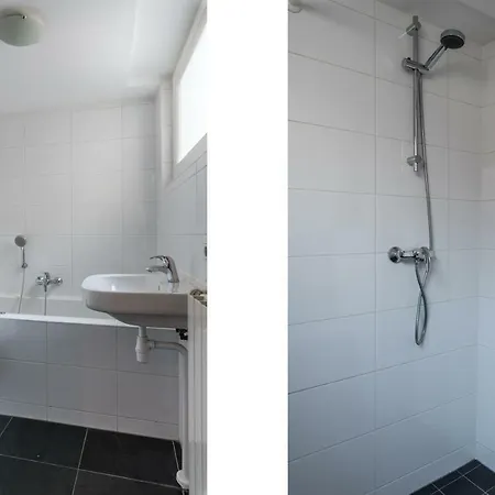 District Apartment *
